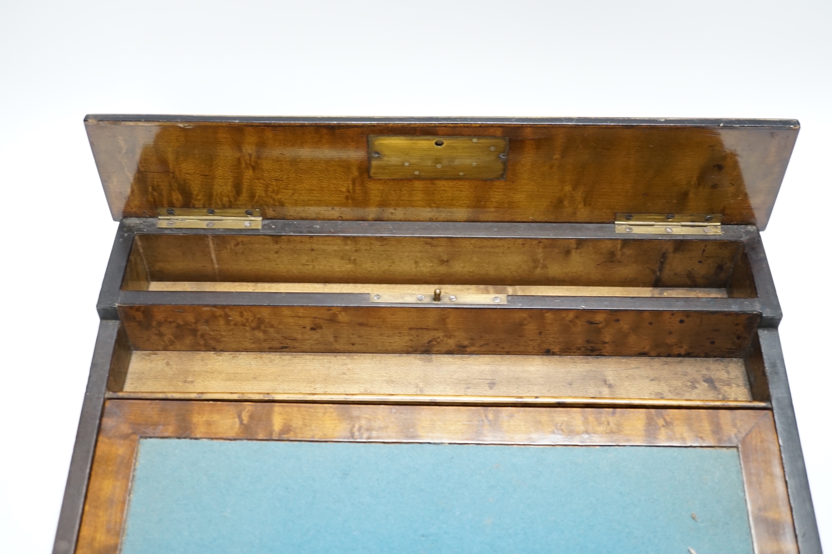 A 19th century boullework writing slope with brass inlay and maple interior, 35 x 27 x 9cm